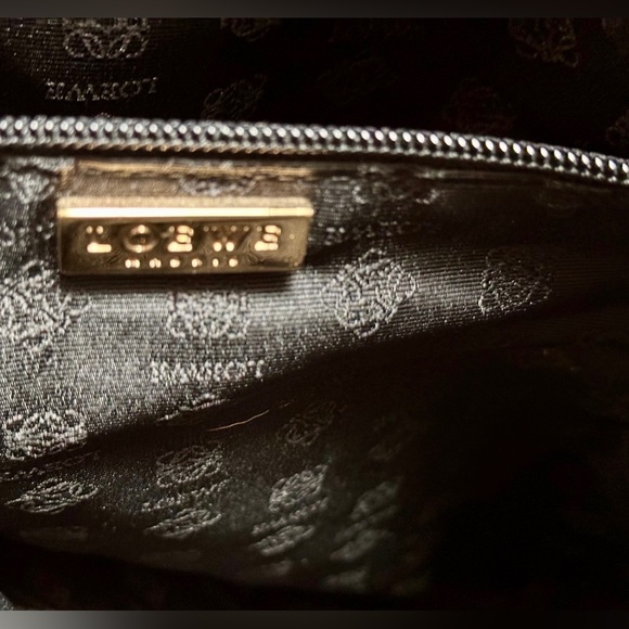 LOEWE Leather and Leopard Print Tote with Black Handles - Picture 4 of 8